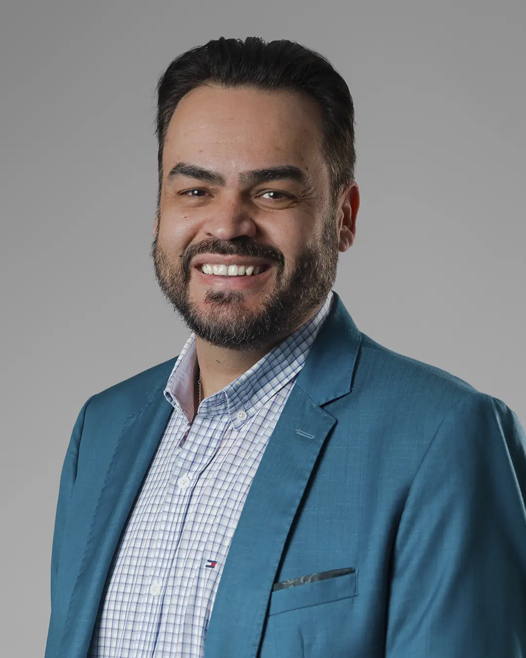 Felippe Machado em uma caminhada pelo Paraná